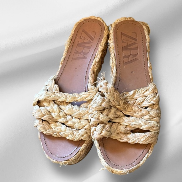 Zara Braided Straw Sandals - Picture 2 of 7